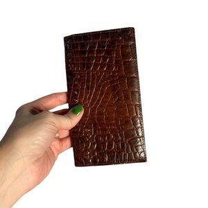 Wilsons Leather vintage brown croc embossed rather bi-fold wallet portfolio